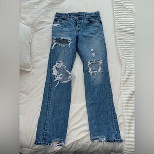 Women’s Levi Jeans